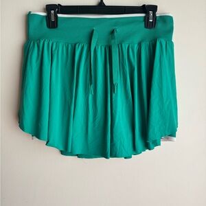 Women’s All In Motion Green Skort Size Medium